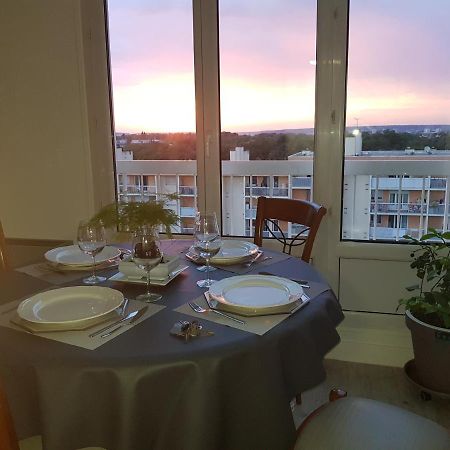 Grand Appartement Proche De Paris Chille Екстериор снимка