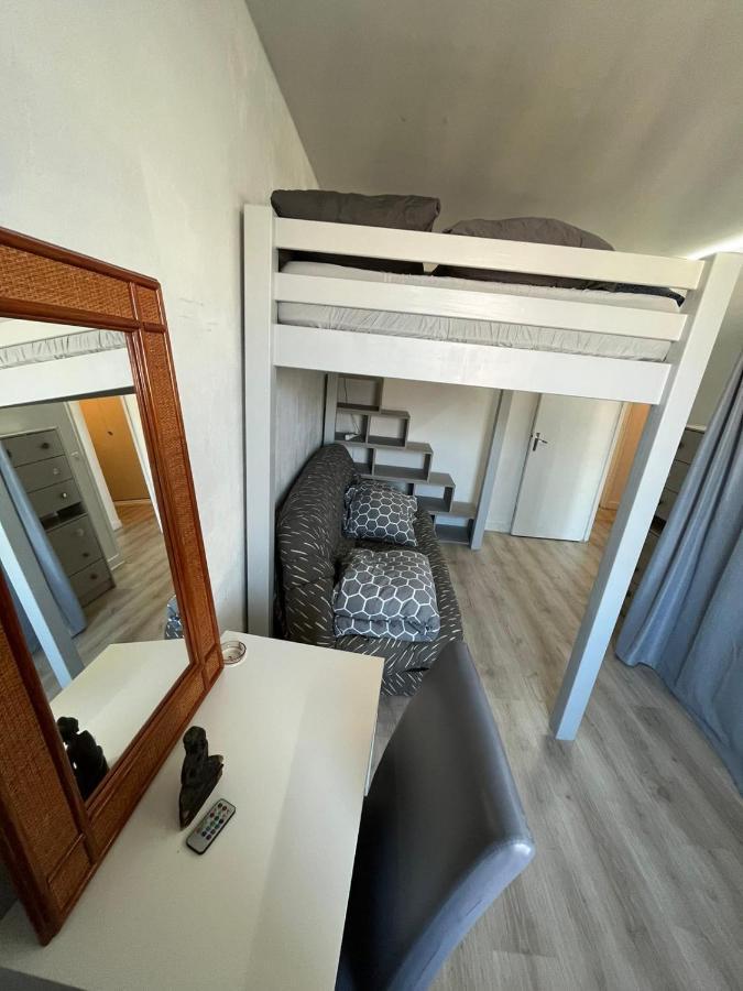 Grand Appartement Proche De Paris Chille Екстериор снимка