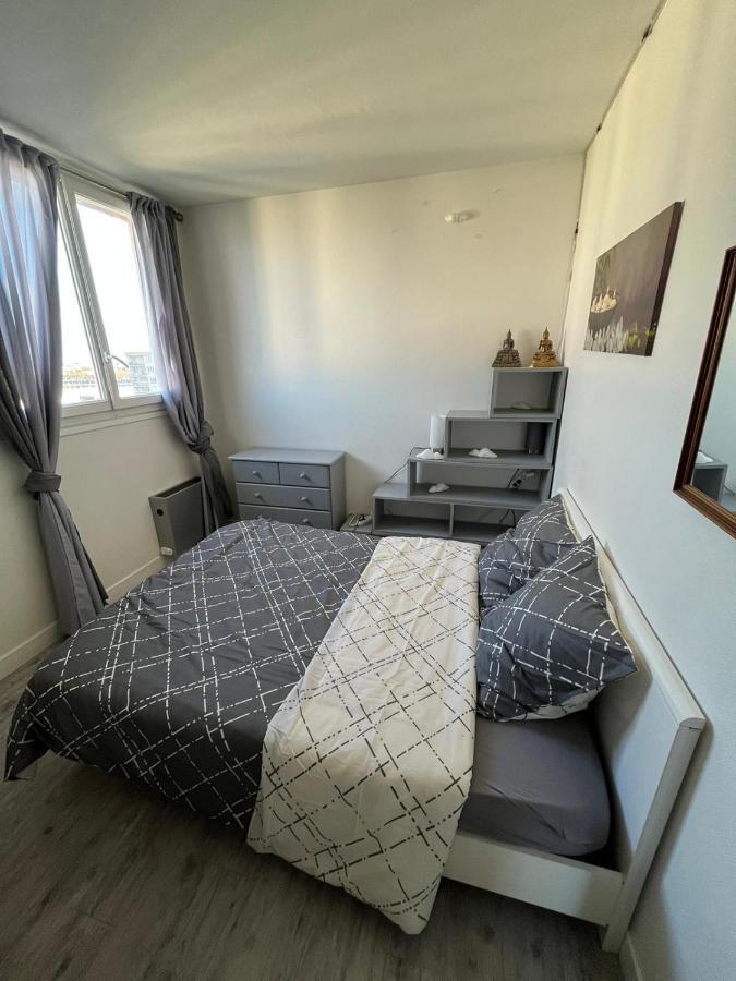Grand Appartement Proche De Paris Chille Екстериор снимка