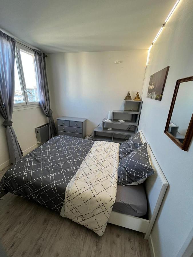Grand Appartement Proche De Paris Chille Екстериор снимка
